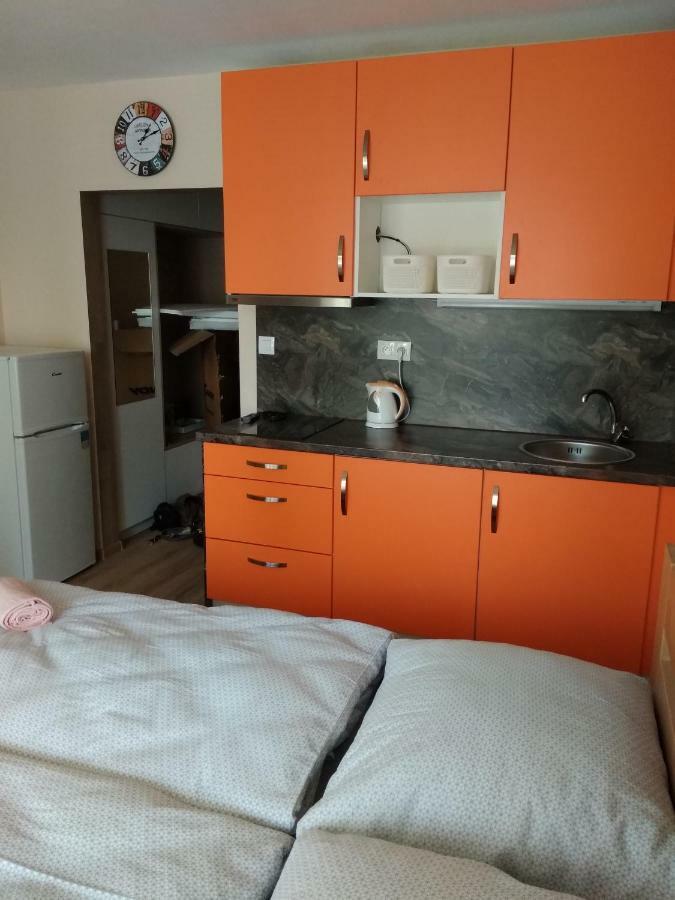 Apartman Alex โปปรัด ภายนอก รูปภาพ